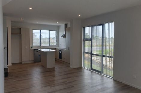 Photo of property in 180 Walters Road, Takanini, 2110