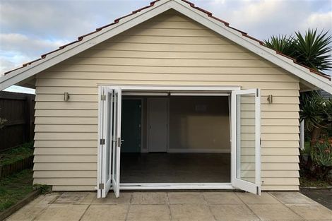Photo of property in 41 Aliford Avenue, One Tree Hill, Auckland, 1061