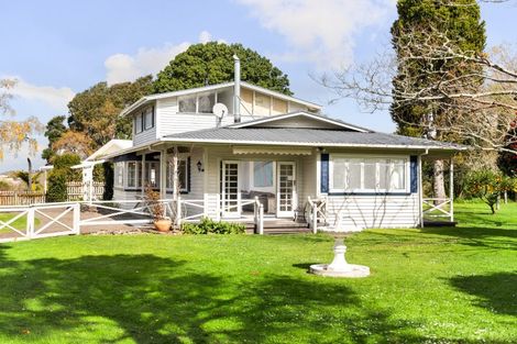 Photo of property in 4 Crossley Street, Katikati, 3129
