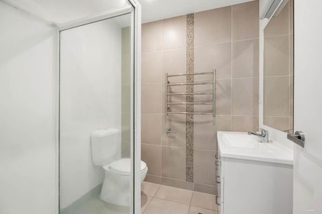 Photo of property in 319/17 Link Crescent, Stanmore Bay, Whangaparaoa, 0932