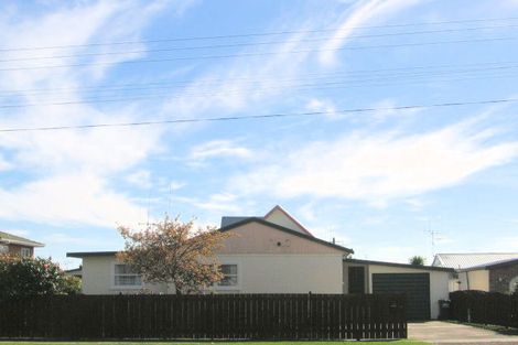 Photo of property in 71 Ngatai Road, Otumoetai, Tauranga, 3110