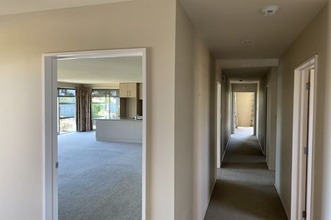 Photo of property in 94 Mcmahon Drive, Aidanfield, Christchurch, 8025