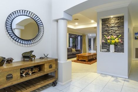 Photo of property in 8 La Colina Place, Bethlehem, Tauranga, 3110