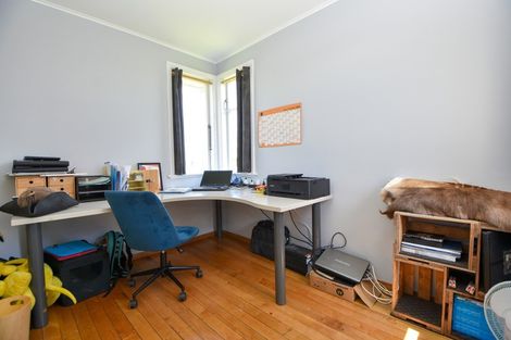 Photo of property in 32 Rhodes Street, Carterton, 5713