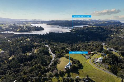 Photo of property in 882 Sandspit Road, Warkworth, 0982