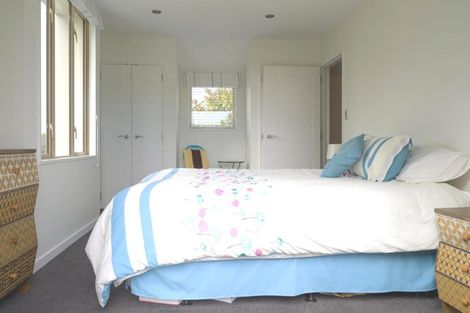 Photo of property in 38 Chateau Drive, Burnside, Christchurch, 8053