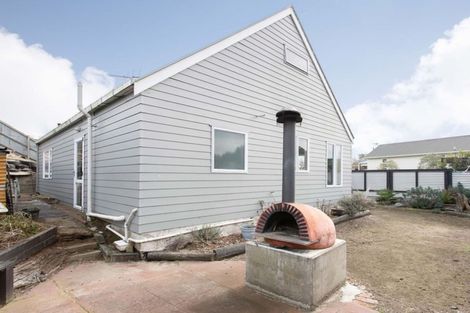 Photo of property in 12b Rinaldi Avenue, The Pines Beach, 7630