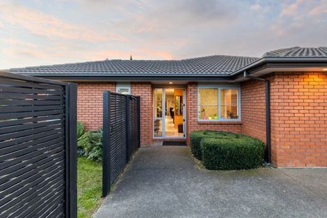 Photo of property in 5a Voss Street, Shirley, Christchurch, 8013