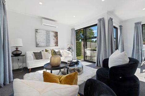 Photo of property in 53a Sunderlands Road, Half Moon Bay, Auckland, 2012