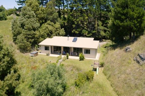 Photo of property in 5 Whakapirau Road, Maraekakaho, Hastings, 4174