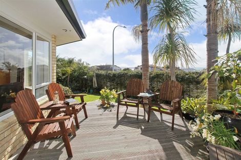 Photo of property in 46 Torkar Road, Clarks Beach, 2122