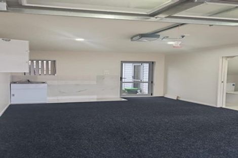 Photo of property in 2/55 Swaffield Road, Papatoetoe, Auckland, 2025