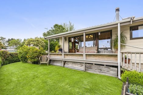 Photo of property in 41 Raumati Road, Raumati Beach, Paraparaumu, 5032