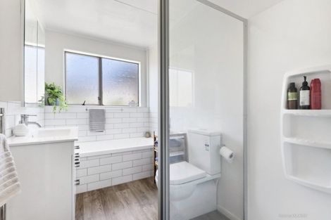 Photo of property in 2a Makatote Grove, Churton Park, Wellington, 6037