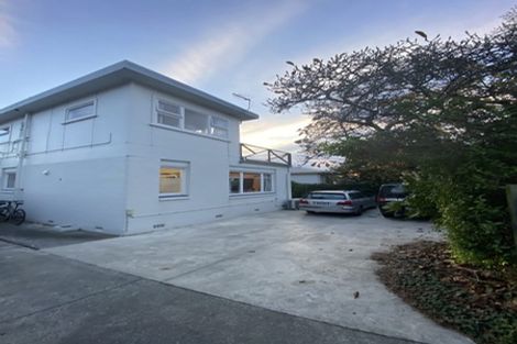 Photo of property in 124 Wairakei Road, Bryndwr, Christchurch, 8053