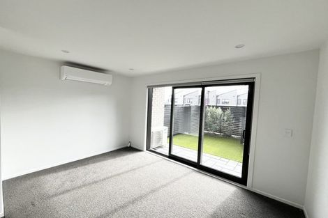 Photo of property in 27/28 Westgate Drive, Westgate, Auckland, 0614