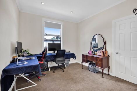Photo of property in 35 Cordelia Street, Stratford, 4332