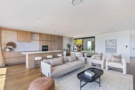 Photo of property in 10a Whiteley Street, Moturoa, New Plymouth, 4310