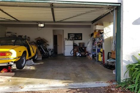 Photo of property in 1/70 Gosford Drive, Botany Downs, Auckland, 2010