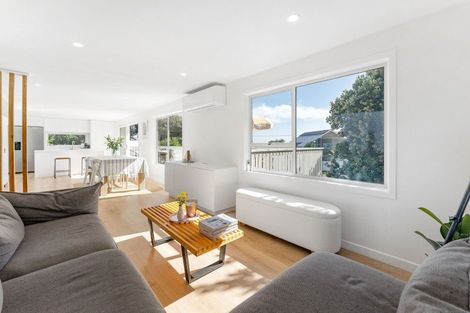 Photo of property in 1338 Papamoa Beach Road, Papamoa Beach, Papamoa, 3118