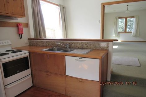 Photo of property in 5 Montana Avenue, Murrays Bay, Auckland, 0630