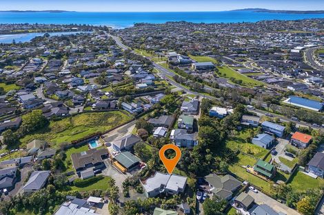 Photo of property in 13 Jelas Road, Red Beach, 0932