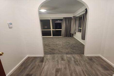 Photo of property in 5 Woodlark Close, Weymouth, Auckland, 2103