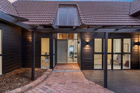 Photo of property in 173 West Harbour Drive, West Harbour, Auckland, 0618