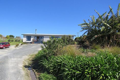 Photo of property in 600 Pahi Road, Pahi, Paparoa, 0571