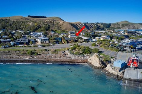 Photo of property in 4 Moa Road, South Bay, Kaikoura, 7300