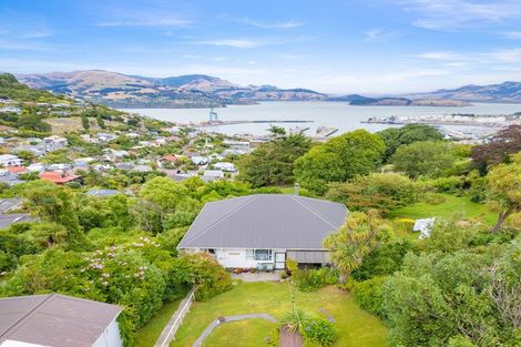 Photo of property in 17 Days Road, Lyttelton, 8082