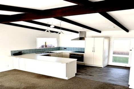 Photo of property in 37a Karamu Street, Tawhero, Whanganui, 4501