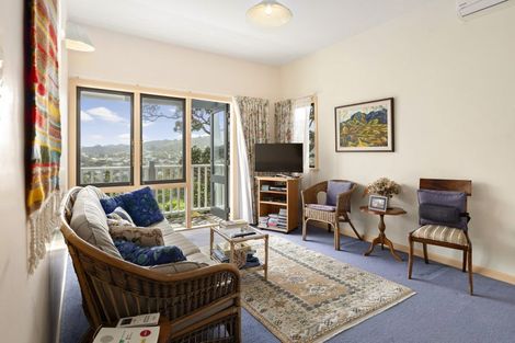 Photo of property in 26 Harbour View Road, Northland, Wellington, 6012