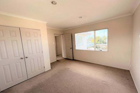 Photo of property in 2/168 Rangitoto Road, Papatoetoe, Auckland, 2025