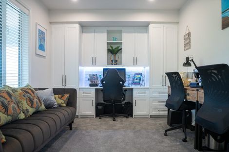 Photo of property in 87 Rutherford Drive, Waikanae Beach, Waikanae, 5036