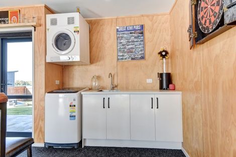 Photo of property in 4 Rosemount Road, Waverley, 4591