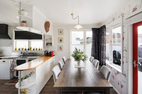 Photo of property in 69 Ongo Road, Hunterville, 4730