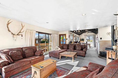 Photo of property in 19 Parry Crescent, Lake Hawea, Wanaka, 9382