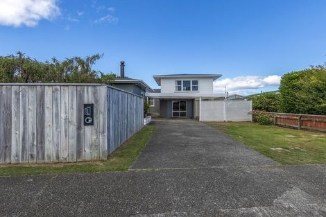 Photo of property in 42 Kennedy Drive, Levin, 5510