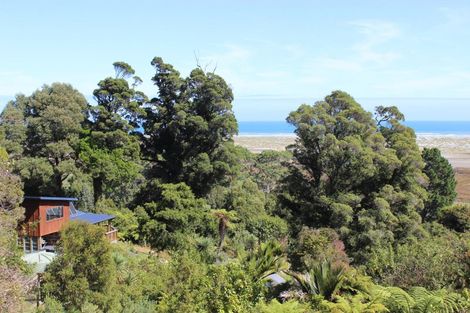 Photo of property in 4456g Karamea Highway, Karamea, 7893