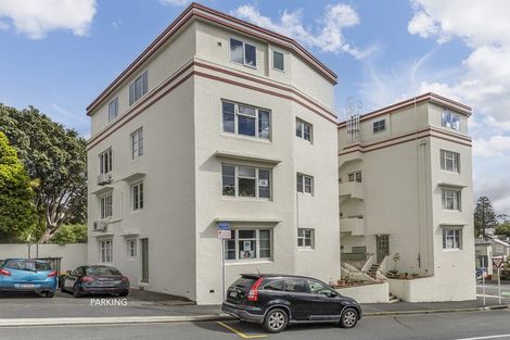 Photo of property in Winslow Apartments, 12/2 Ohiro Road, Aro Valley, Wellington, 6021
