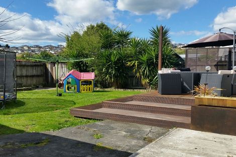 Photo of property in 16 Romilly Court, Papakura, 2110