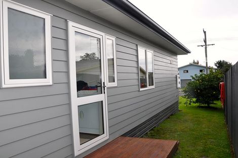 Photo of property in 43 Beach Road, Waihi Beach, 3611