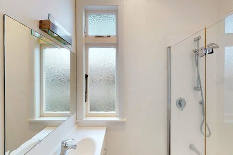 Photo of property in 397 Karori Road, Karori, Wellington, 6012