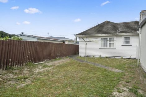 Photo of property in 109 Wood Street, Wainuiomata, Lower Hutt, 5014