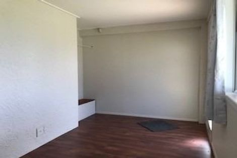 Photo of property in 305 Te Atatu Road, Te Atatu South, Auckland, 0610