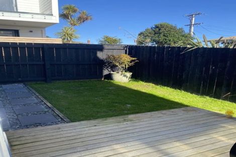 Photo of property in 3/28 Lavelle Road, Henderson, Auckland, 0612