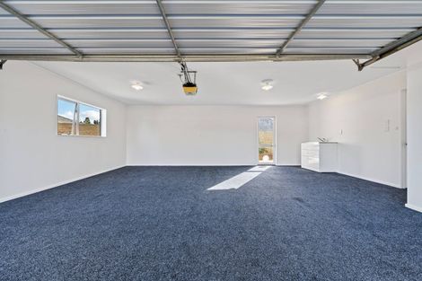Photo of property in 29c Heta Road, Highlands Park, New Plymouth, 4312