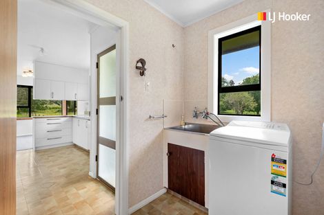 Photo of property in 806 Outram-mosgiel Road, Riverside, Outram, 9073