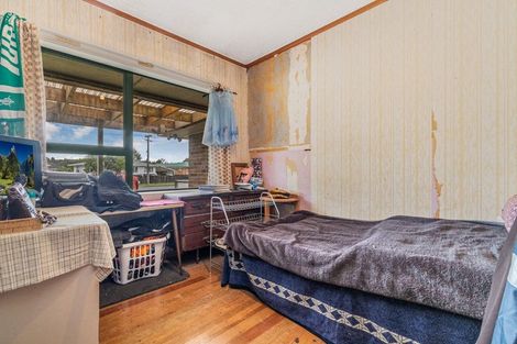 Photo of property in 14 Salas Place, Papakura, 2110